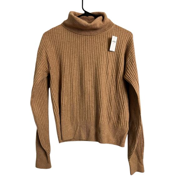 Gap Sweaters - NWT Gap Turtleneck Sweater XS Tan Beige Neutral classic Twee Casual Preppy